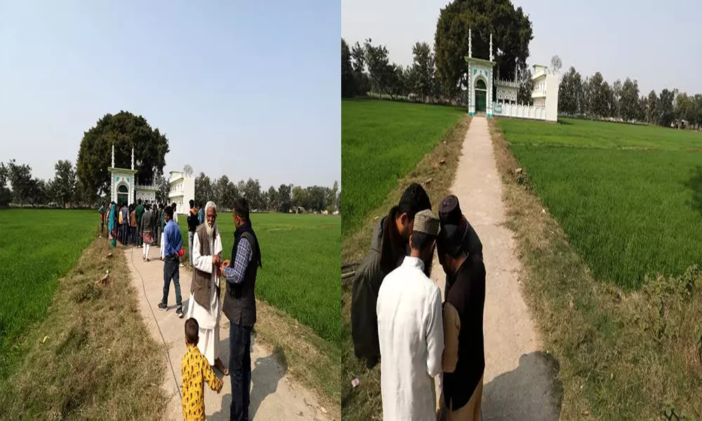 అయోధ్య నుండి 30 కిలోమీటర్ల దూరం.. ధన్నిపూర్ గ్రామంలో నూతన మసీదు నిర్మాణం! అయోధ్య నుండి 30 కిలోమీటర్ల దూరం.. ధన్నిపూర్ గ్రామంలో నూతన మసీదు నిర్మాణం!