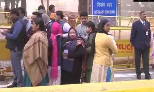 ఢిల్లీ అసెంబ్లీ ఎన్నికల పోలింగ్‌ ప్రారంభం