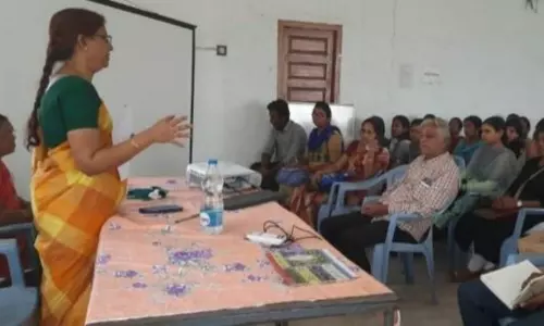 అర్హులైన వారందరికీ తిరిగి పెన్షన్లు పంపిణీ: ఎంపీడీవో వి.శాంతామణి