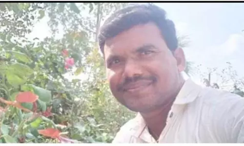 అర్ధరాత్రి ఇంట్లో చొరబడి..ఉపాధ్యాయుడి దారుణ హత్య