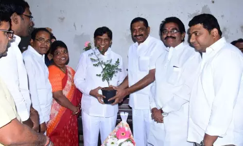 తెలంగాణ ఉద్యోగుల సంఘం 2020 క్యాలెండర్ ఆవిష్కరించిన ప్రణాళిక సంఘం వైస్ చైర్మన్, మేయర్