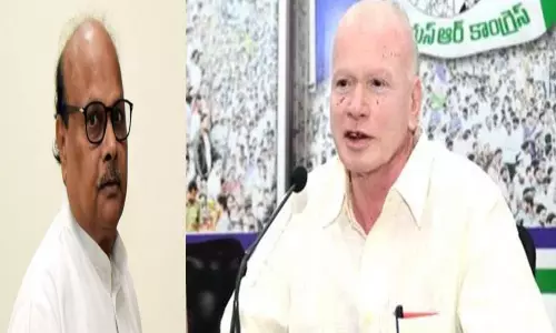 యనమలపై ఘాటు వ్యాఖ్యలు చేసిన డిప్యూటీ సీఎం