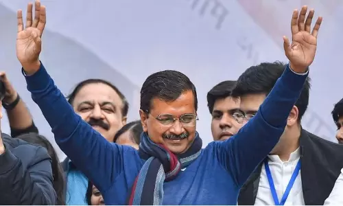 కేజ్రీవాల్ నివాసంలో ఎమ్మెల్యేల భేటీ..!