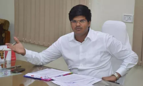 పల్లెల ప్రగతే అభివృద్ధికి సోపానాలని, శాఖలు సమన్వయంతో పని చేయాలి