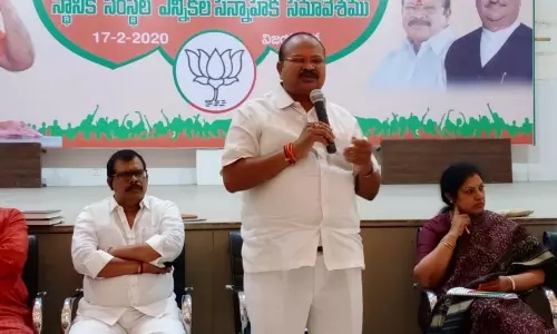 స్థానిక సంస్థల ఎన్నికలకు సిద్దంకండి: కన్నా లక్ష్మీనారాయణ