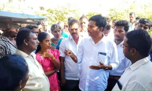 Tada: గ్రామాల్లో పర్యటించిన ఎమ్మెల్యే కిలివేటి సంజీవయ్య