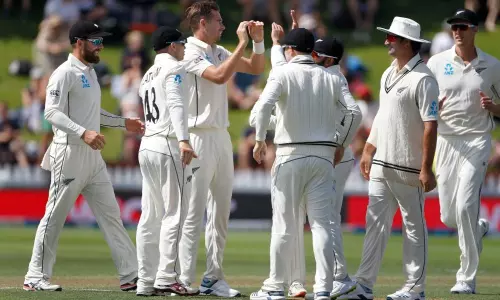 IND vs NZ 1st Test 2nd Day : తొలి ఇన్నింగ్స్ గంటలోనే చాపచుట్టేసిన భారత్