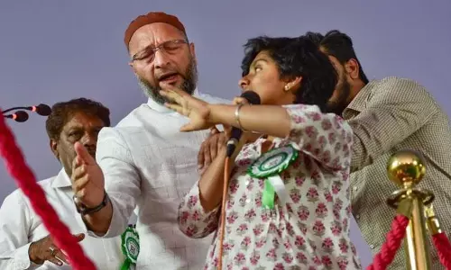 అమూల్యను చంపితే రూ.10 లక్షల నజరానా అంటూ శ్రీరామ్ సేన ప్రకటన