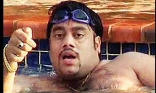 దక్షిణాఫ్రికాలో గ్యాంగ్‌స్టర్ రవి పూజారీ అరెస్ట్.. బెంగుళూరు తరలింపు