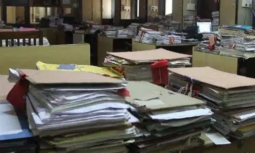 Lucknow: ఎంగిలి వాడకండి అంటువ్యాధులొస్తాయి.. అధికారి ఆదేశాలు