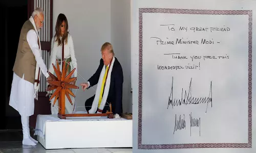 సబర్మతి ఆశ్రమంలోనూ.. మోదీ జపమేనా !