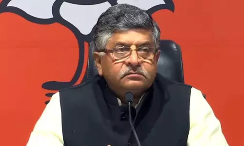 జస్టిస్ ఎస్ మురళీధర్ బదిలీపై వివరణ ఇచ్చిన కేంద్ర మంత్రి