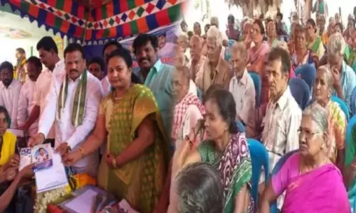 Ainavilli: రేషన్ సరుకులు ఇంటికే వస్తాయి: ఎమ్మెల్యే చిట్టిబాబు