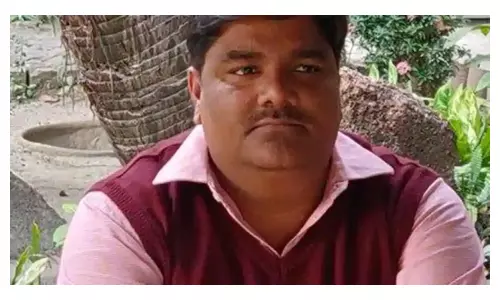 పరారీలో ఆప్ కౌన్సిలర్ తాహిర్ హుస్సేన్.. అక్కడ సిగ్నల్ ట్రేస్..!