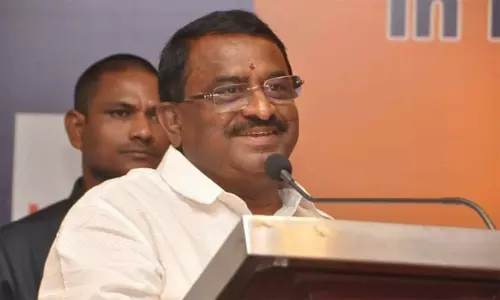 పాపం పితాని అని ఆచంటలో ఎందుకంటున్నారు?