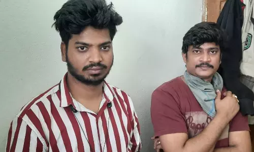 వ్యభిచార గృహంపై దాడి.. ప్రముఖ కామెడీ ఆర్టిస్టులు అరెస్ట్!