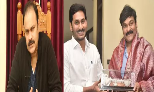 చిరంజీవికి వైసీపీ రాజ్యసభ సీటుపై నాగబాబు క్లారిటీ