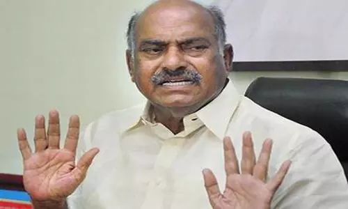 జగన్ మావాడే.. చంద్రబాబును కొట్టి పంపించలేదు.. జేసీ సంచలన వ్యా‌ఖ్యలు