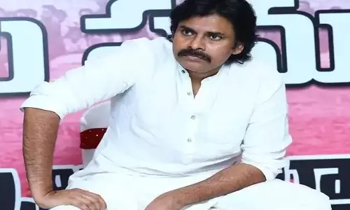 ఢిల్లీకి పవన్.. సాయంత్రం కీలక ప్రకటన చేసే అవకాశం..