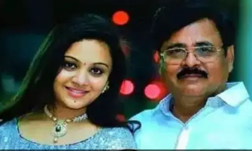 కాసేపట్లో మారుతీరావు అంత్యక్రియలు.. కడసారి తండ్రిని చూసేందుకు వెళ్తానన్న అమృత