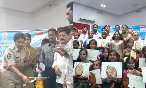 Nellore: అనుభూతిని కలిగించేవి కళలు: ఏఎస్పీ