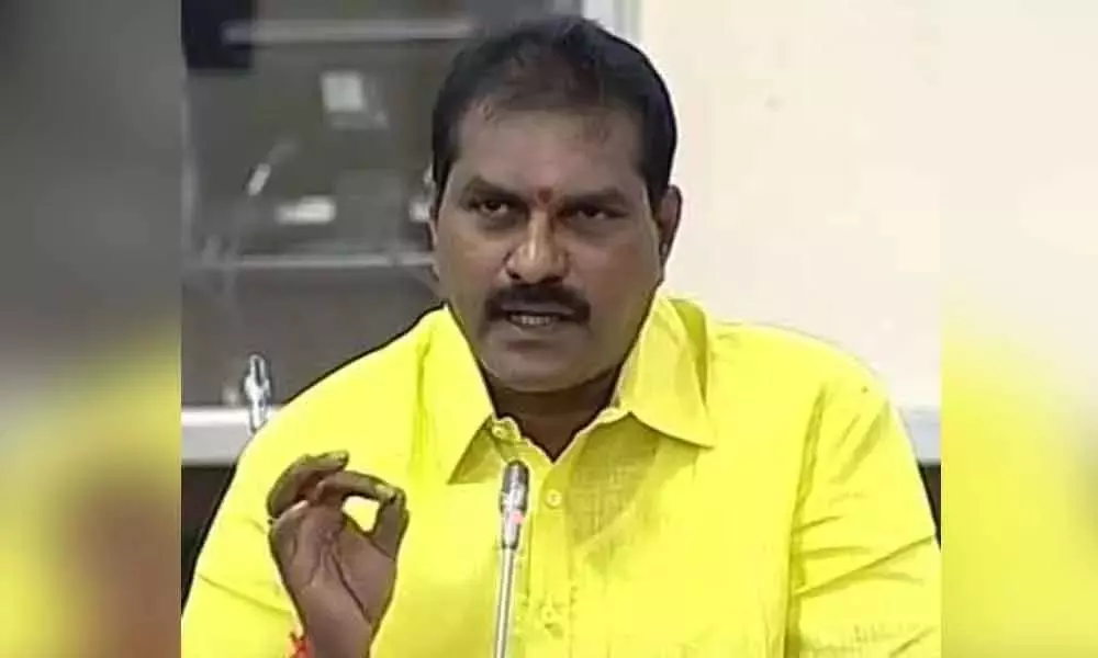 రాత్రంతా రోడ్డుపై పడుకొని నిమ్మల రామానాయుడు నిరసన