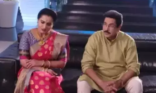 Karthika Deepam: తిరిగొచ్చిన వంటలక్క.. చెంప పగలగొట్టిన కార్తీక్!