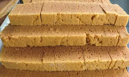 ఆవు నెయ్యితో పిల్లలకు పసందైన మైసూర్‌పాక్‌.. తయారీ ఎలా?