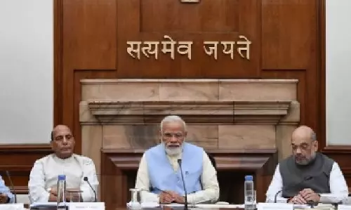 కేంద్ర క్యాబినెట్ అత్యవసర భేటీ?