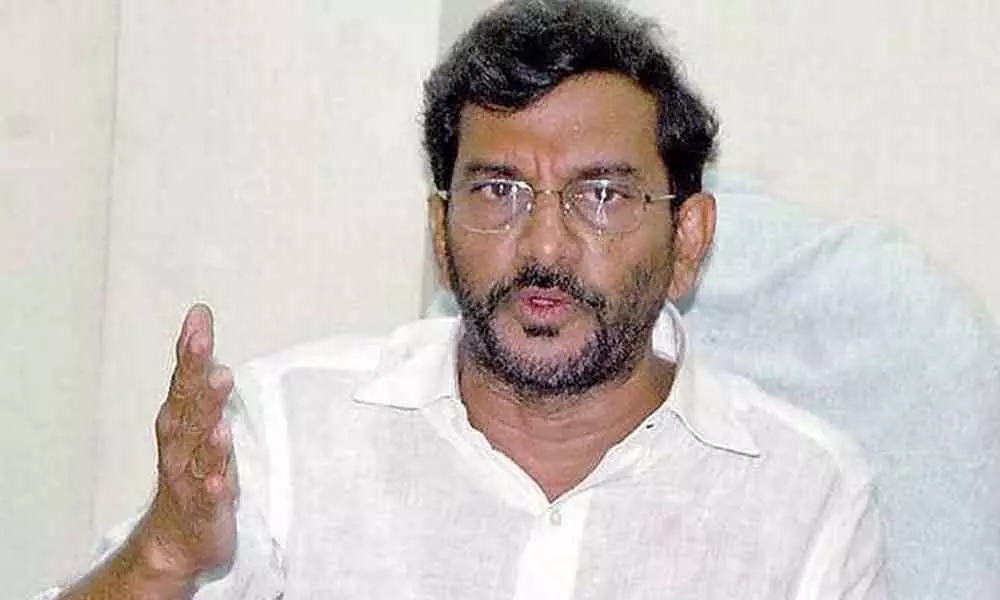 Corona Effect: స్థానిక ఎన్నికలు వాయిదా వేయాలి: సోమిరెడ్డి Corona Effect: స్థానిక ఎన్నికలు వాయిదా వేయాలి: సోమిరెడ్డి