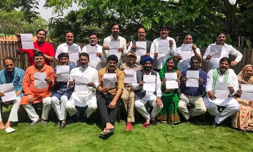 ఆదివారం స్పీకర్ ను కలవనున్న మధ్యప్రదేశ్ కాంగ్రెస్ రెబల్ ఎమ్మెల్యేలు!