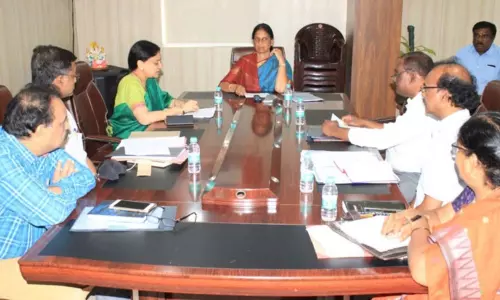 రేపటి నుంచే పదో తరగతి పరీక్షలు రేపటి నుంచే పదో తరగతి పరీక్షలు