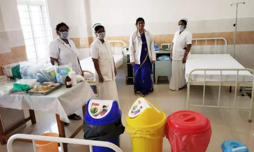 Gudivada: కరోనా వైరస్ పేషెంట్లకు గుడివాడ ప్రభుత్వ ఆసుపత్రిలో ఐసోలేషన్ వార్డు ఏర్పాటు Gudivada: కరోనా వైరస్ పేషెంట్లకు గుడివాడ ప్రభుత్వ ఆసుపత్రిలో ఐసోలేషన్ వార్డు ఏర్పాటు