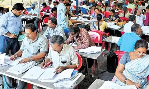 Kadapa: కరోనా కారణంగా ఇంటర్ పరీక్షా పత్రాల మూల్యాంకనం వాయిదా