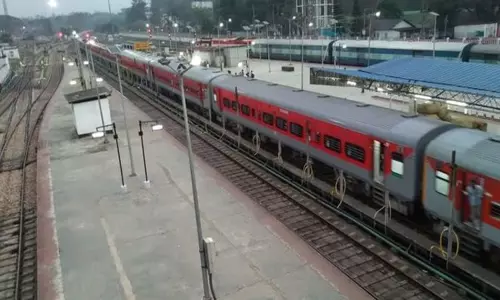 జనతా కర్ఫ్యూ : ప్రయాణికులకు షాక్.. ఈ రైళ్లను నిలిపివేస్తున్నట్టు ప్రకటన