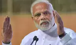 మీటర్‌ దూరంలో ఉండి ఇంటర్వ్యూలు చేయండి :ప్రధాన మంత్రి నరేంద్ర మోదీ