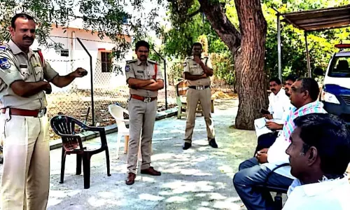 Kothakota: సర్పంచులతో ప్రత్యేక సమావేశం నిర్వహించిన సీఐ