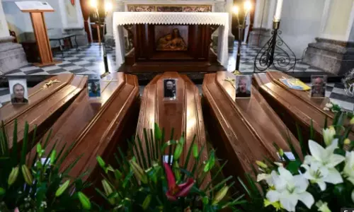 Coronavirus: ఇటలీలో కరోనా కకావికలం.. రికార్డుస్థాయిలో మరణాలు