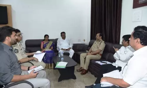 Eluru: జిల్లాలో ఐదు వేల క్వారంటైన్ బెడ్లు ఏర్పాటుకు 11 కళాశాలల గుర్తింపు