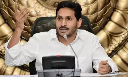 కోవిడ్ కట్టడికి సరికొత్త పద్ధతికి జగన్ సర్కార్ శ్రీకారం.. విదేశాల నుంచి వచ్చిన వారిని పట్టుకోవడం తేలిక