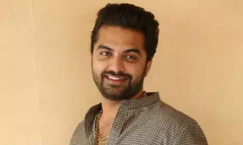 ప్రేమిస్తున్నా అని చెప్తే రాఖీ కట్టింది ప్రేమిస్తున్నా అని చెప్తే రాఖీ కట్టింది