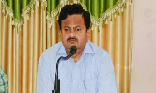 క్వారంటైన్ సెంటర్లలో అన్ని వసతులు కల్పించాలని