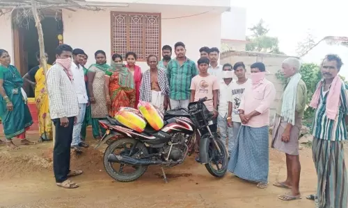 Siddipet: నిరుపేద కుటుంబానికి ఆర్థిక సహాయం