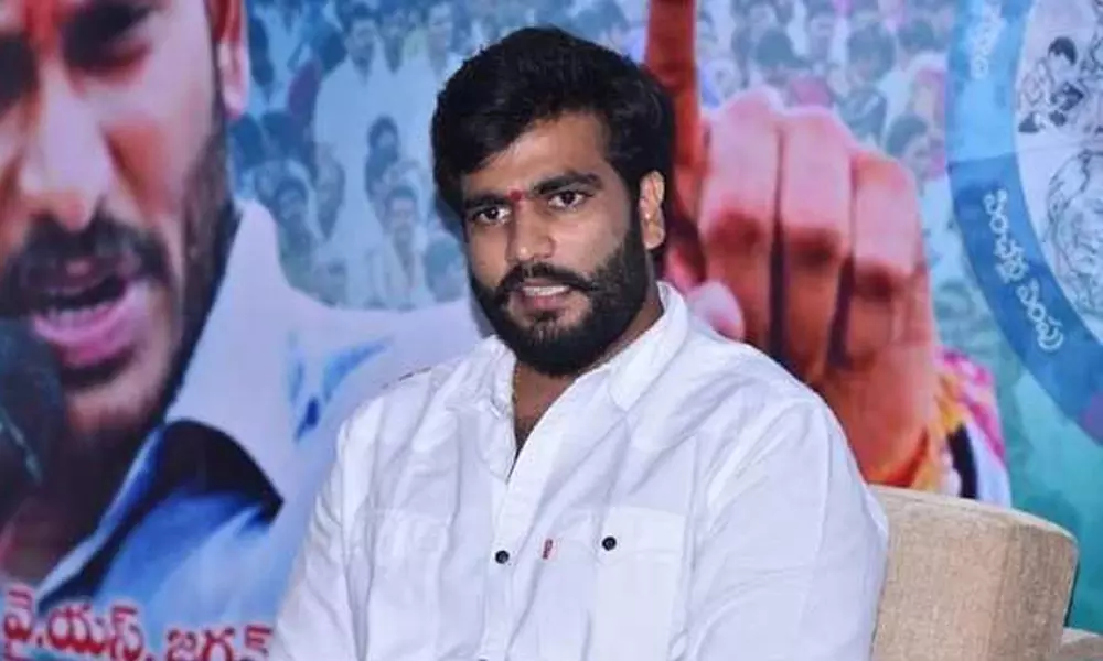 వైసీపీ నేత బైరెడ్డి పై పోలీస్ కేసు నమోదు వైసీపీ నేత బైరెడ్డి పై పోలీస్ కేసు నమోదు