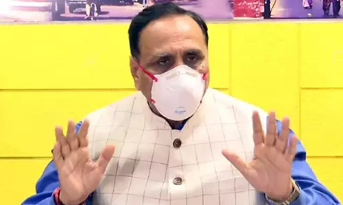క్వారంటైన్ కు గుజరాత్ ముఖ్యమంత్రి విజయ్ రూపానీ