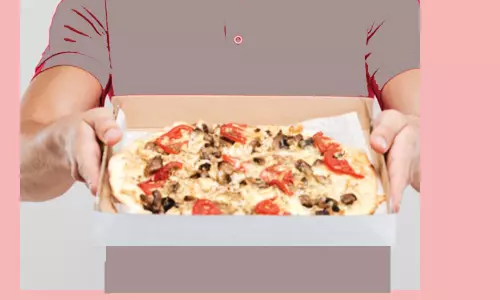 పిజ్జా డెలివరీ బాయ్ కి కరోనా పాజిటివ్! ఢిల్లీ లో 72 కుటుంబాలు క్వారంటైన్ లోకి!!