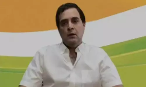 అమేథీ ప్రజలకు రాహుల్ సాయం అమేథీ ప్రజలకు రాహుల్ సాయం