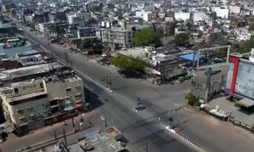 లాక్‌డౌన్‌ సడలింపులు లేవు.. సీఎం నిర్ణయం