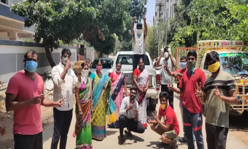 అన్నార్తులను ఆదుకుంటున్న ప్రెండ్స్ యూత్ సేవలకు నటుడు ప్రియదర్శి అభినందనలు