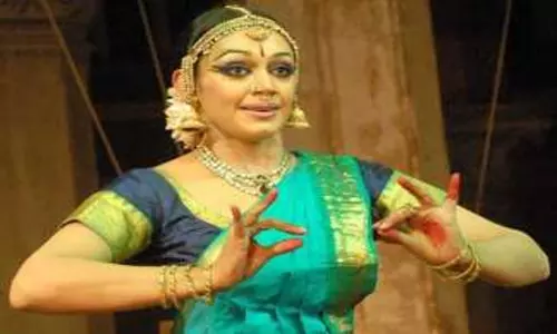 టాలీవుడ్ హీరోయిన్ ఫేస్ బుక్ అకౌంట్ హ్యాక్